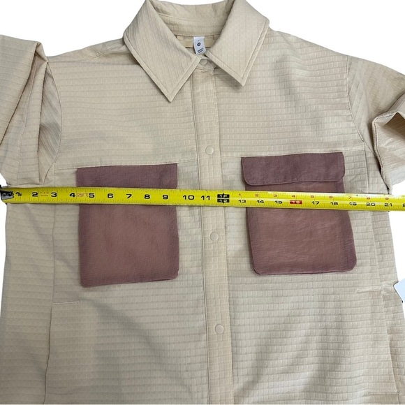 Lululemon Grid Fleece Hiking OverShirt SZ 4 Prosecco/Pink Clay Granola Girl NWT - Picture 8 of 12